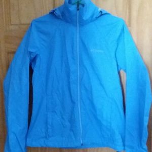 Cabelas light rain jacket